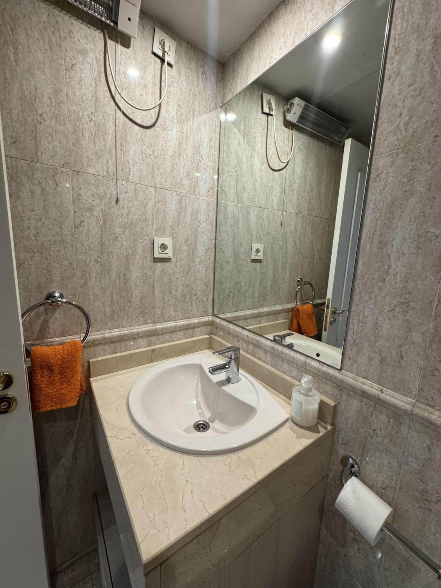 Casa Con Piscina Apartment Madrid Exterior photo